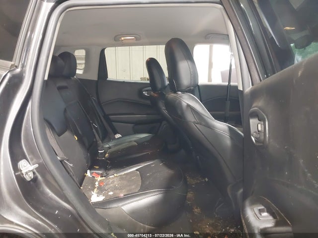 45704213 :رقم المزاد ، 3C4NJCBB4KT788886 vin ، 2019 Jeep Compass Latitude Fwd مزاد بيع