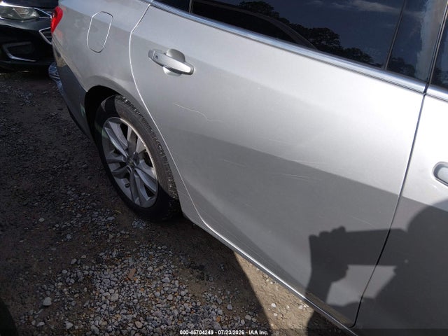 1G1ZD5ST9JF220874 Chevrolet MALIBU LT