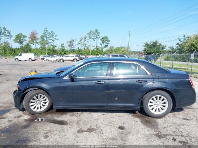 2014 Chrysler 300 მანქანა იყიდება აუქციონზე, vin: 2C3CCAAG6EH118549, აუქციონის ნომერი: 45704252