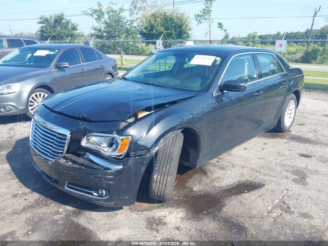 2014 Chrysler 300 მანქანა იყიდება აუქციონზე, vin: 2C3CCAAG6EH118549, აუქციონის ნომერი: 45704252