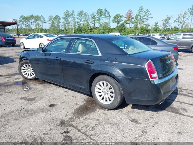 2014 Chrysler 300 მანქანა იყიდება აუქციონზე, vin: 2C3CCAAG6EH118549, აუქციონის ნომერი: 45704252