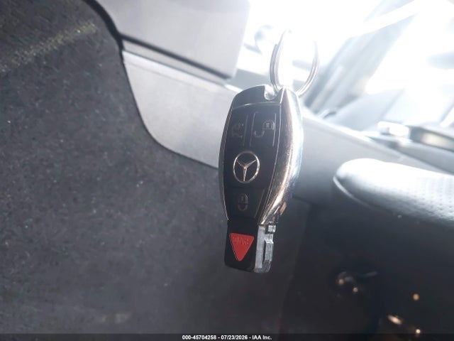 45704258 :رقم المزاد ، WDDGF8AB3ER307084 vin ، 2014 Mercedes-benz C 300 Sport 4matic مزاد بيع