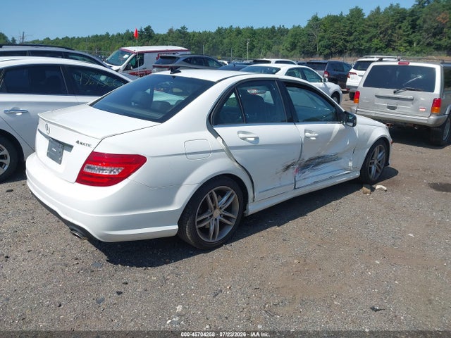 45704258 :رقم المزاد ، WDDGF8AB3ER307084 vin ، 2014 Mercedes-benz C 300 Sport 4matic مزاد بيع