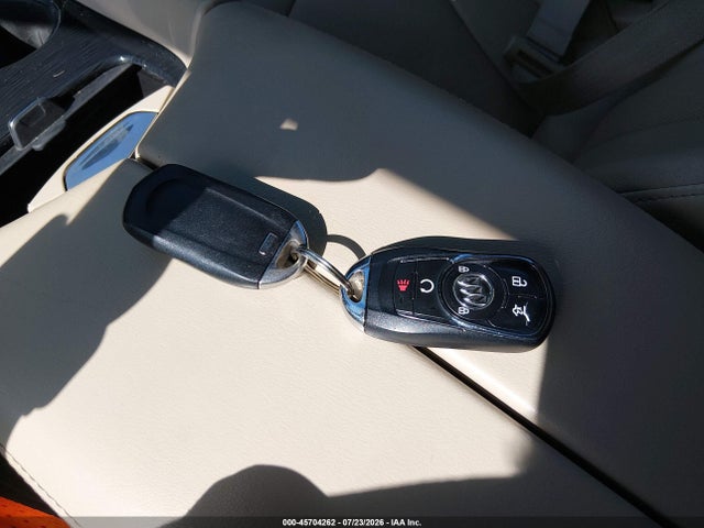 Продаж на аукціоні авто 2017 Buick Envision Essence, vin: LRBFXBSA7HD178465, номер лоту: 45704262