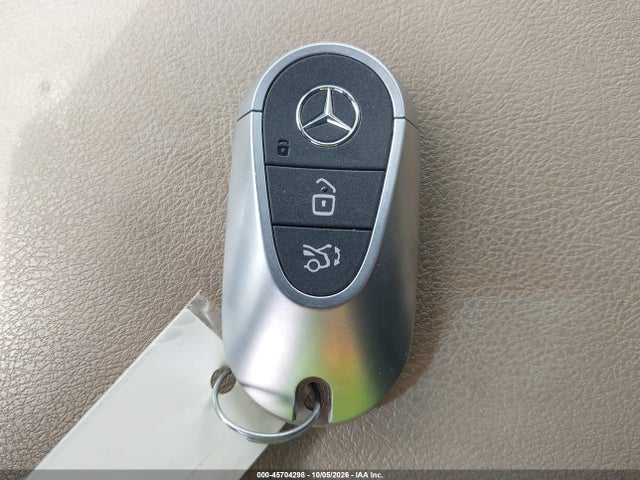 45704298 :رقم المزاد ، W1KAF4HB2PR098962 vin ، 2023 Mercedes-benz C 300 4matic مزاد بيع
