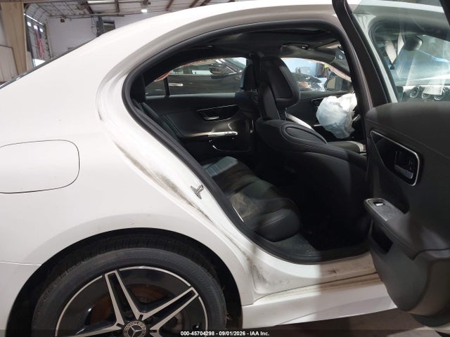 45704298 :رقم المزاد ، W1KAF4HB2PR098962 vin ، 2023 Mercedes-benz C 300 4matic مزاد بيع