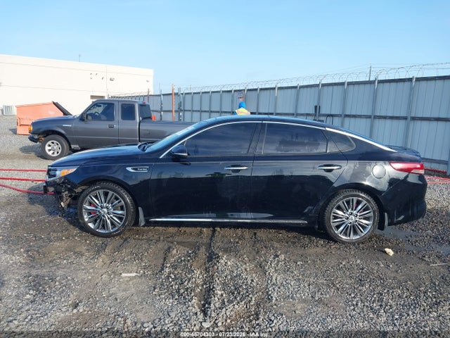 Продажа на аукционе авто 2016 Kia Optima Sxl Turbo, vin: 5XXGV4L28GG120089, номер лота: 45704303