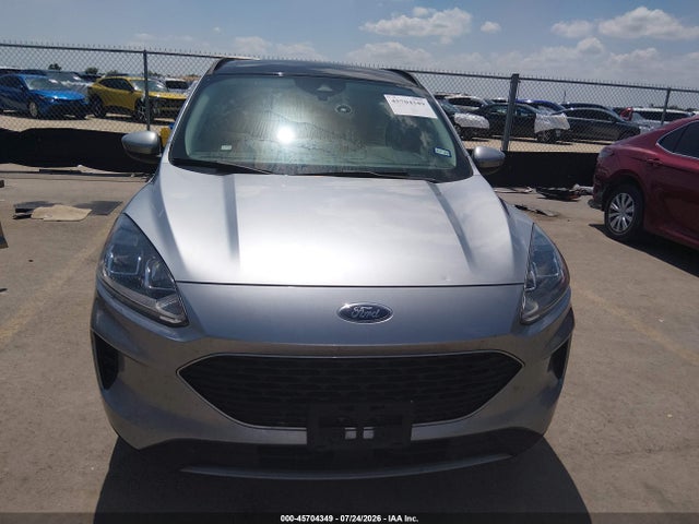 45704349 :رقم المزاد ، 1FMCU0BZ6MUB05343 vin ، 2021 Ford Escape Se Hybrid مزاد بيع