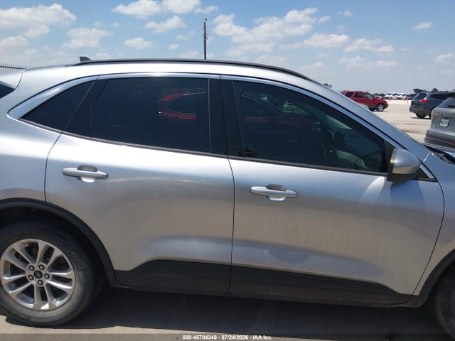 45704349 :رقم المزاد ، 1FMCU0BZ6MUB05343 vin ، 2021 Ford Escape Se Hybrid مزاد بيع