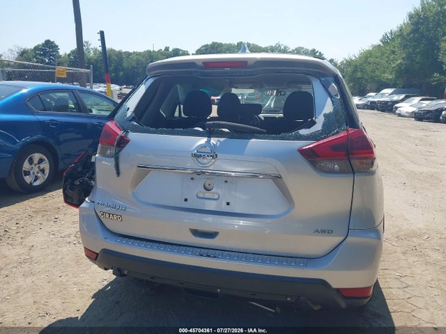 2018 Nissan Rogue S მანქანა იყიდება აუქციონზე, vin: 5N1AT2MV4JC775328, აუქციონის ნომერი: 45704361