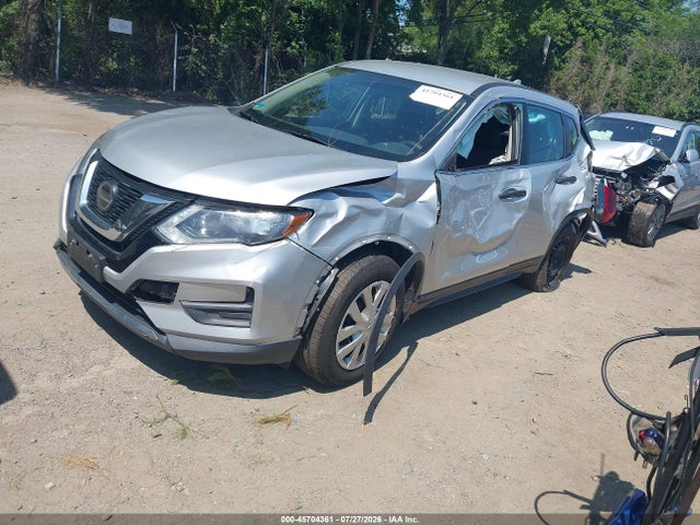 2018 Nissan Rogue S მანქანა იყიდება აუქციონზე, vin: 5N1AT2MV4JC775328, აუქციონის ნომერი: 45704361