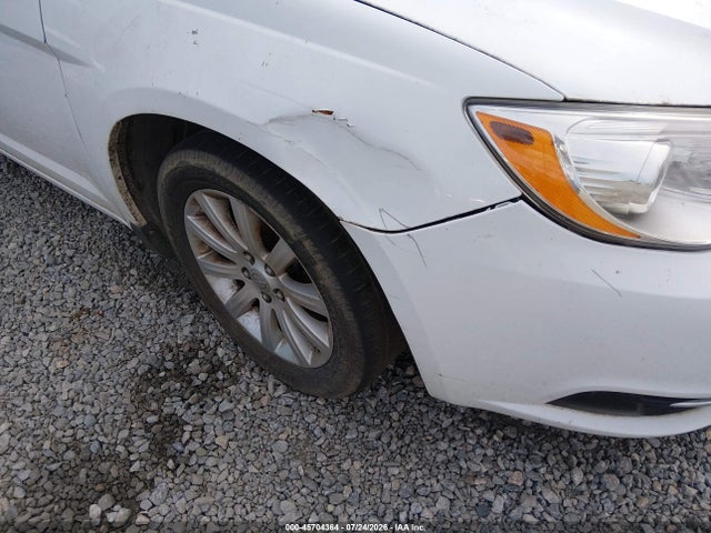 Aukcja sprzedaży 2013 Chrysler 200 Touring, vin: 1C3BCBEB9DN526887, numer aukcji: 45704364