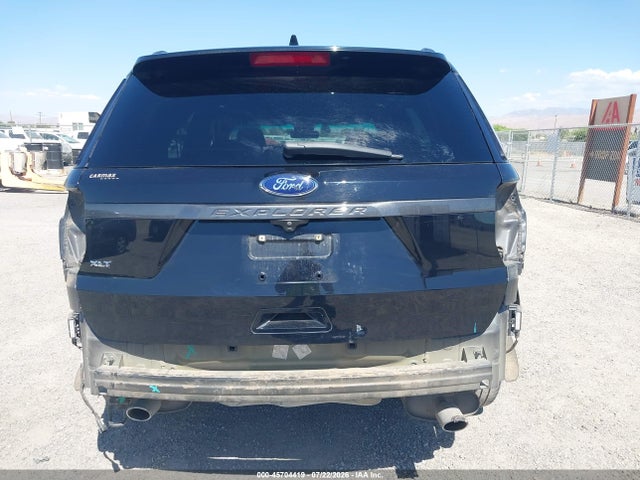 Ford EXPLORER XLT 2017 1FM5K7D8XHGB32108 Image 6
