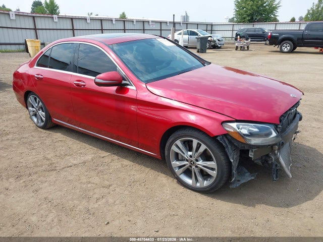 2018 Mercedes-benz C 300 მანქანა იყიდება აუქციონზე, vin: 55SWF4JB9JU250158, აუქციონის ნომერი: 45704433