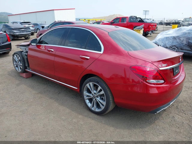 45704433 :رقم المزاد ، 55SWF4JB9JU250158 vin ، 2018 Mercedes-benz C 300 مزاد بيع