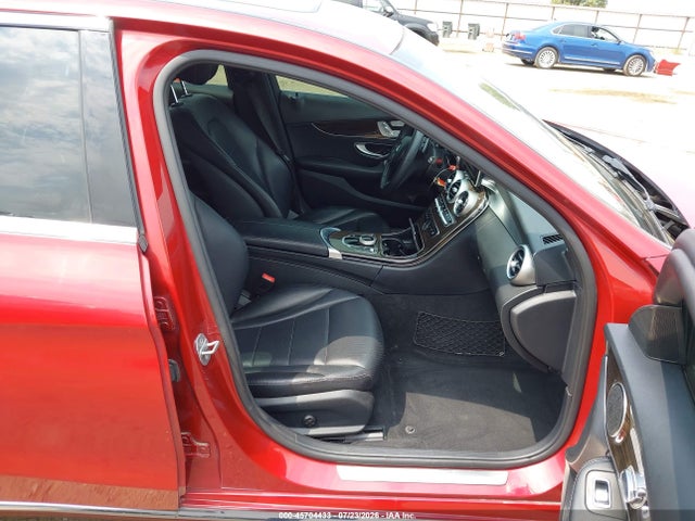 45704433 :رقم المزاد ، 55SWF4JB9JU250158 vin ، 2018 Mercedes-benz C 300 مزاد بيع