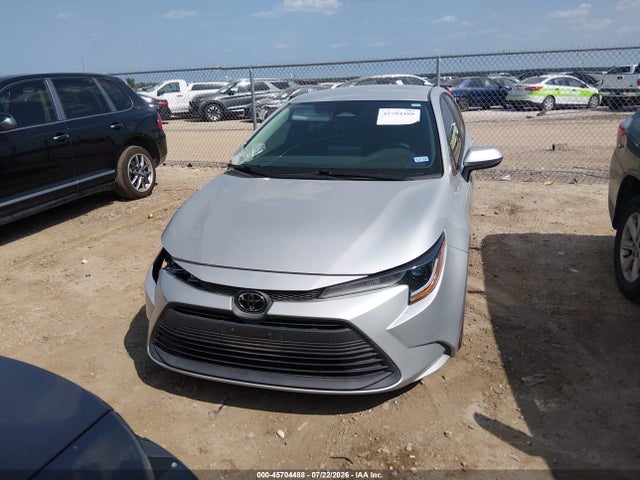 2023 Toyota Corolla Le მანქანა იყიდება აუქციონზე, vin: 5YFB4MDE5PP001056, აუქციონის ნომერი: 45704488