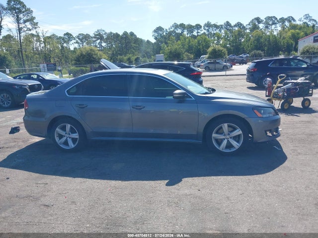 Продаж на аукціоні авто 2013 Volkswagen Passat 2.5l Se, vin: 1VWBP7A3XDC076770, номер лоту: 45704512