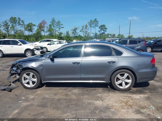 Продаж на аукціоні авто 2013 Volkswagen Passat 2.5l Se, vin: 1VWBP7A3XDC076770, номер лоту: 45704512