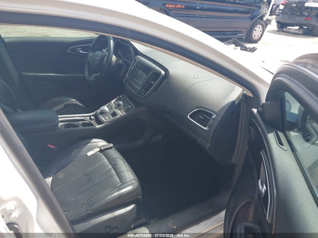 Продажа на аукционе авто 2015 Chrysler 200 C, vin: 1C3CCCCB2FN682947, номер лота: 45704560