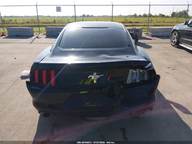 1FA6P8AM8G5266939 Ford Mustang V6