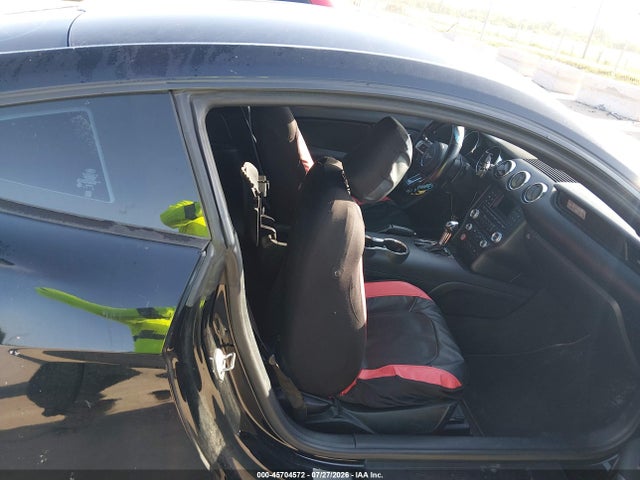 1FA6P8AM8G5266939 Ford Mustang V6
