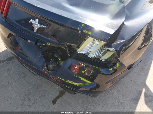 1FA6P8AM8G5266939 Ford Mustang V6