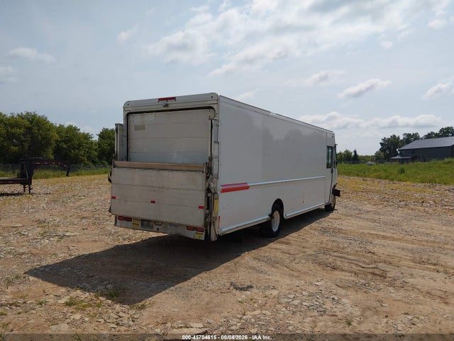 Продаж на аукціоні авто 2013 Freightliner Chassis M Line Walk-in Van, vin: 4UZAC3DVXDCFF6821, номер лоту: 45704615