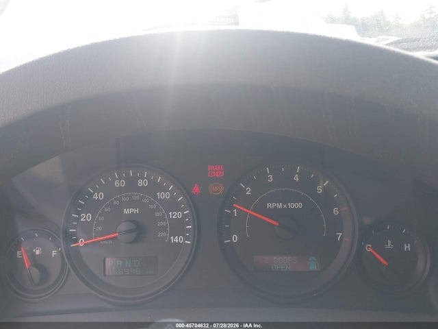2005 Jeep Grand Cherokee Laredo მანქანა იყიდება აუქციონზე, vin: 1J4GR48KX5C501673, აუქციონის ნომერი: 45704632
