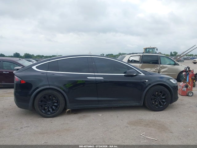 45704643 :رقم المزاد ، 5YJXCDE28KF183661 vin ، 2019 Tesla Model X 100d/75d/long Range/standard Range مزاد بيع