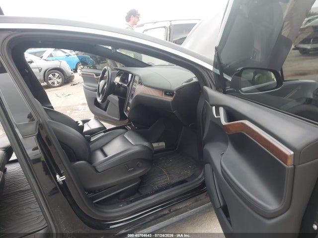 45704643 :رقم المزاد ، 5YJXCDE28KF183661 vin ، 2019 Tesla Model X 100d/75d/long Range/standard Range مزاد بيع