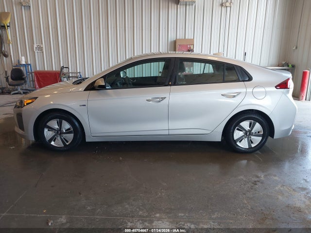45704667 :رقم المزاد ، KMHC65LC0JU075527 vin ، 2018 Hyundai Ioniq Hybrid Blue مزاد بيع