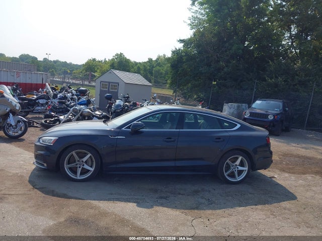 45704693 :رقم المزاد ، WAUENCF5XJA060484 vin ، 2018 Audi A5 2.0t Premium مزاد بيع
