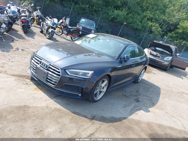 45704693 :رقم المزاد ، WAUENCF5XJA060484 vin ، 2018 Audi A5 2.0t Premium مزاد بيع