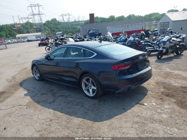 45704693 :رقم المزاد ، WAUENCF5XJA060484 vin ، 2018 Audi A5 2.0t Premium مزاد بيع