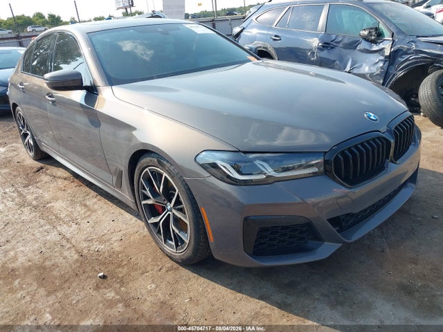 45704717 :رقم المزاد ، WBA13BK08NCJ40224 vin ، 2022 Bmw M550 I Xdrive مزاد بيع