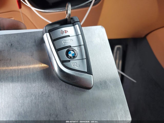 45704717 :رقم المزاد ، WBA13BK08NCJ40224 vin ، 2022 Bmw M550 I Xdrive مزاد بيع