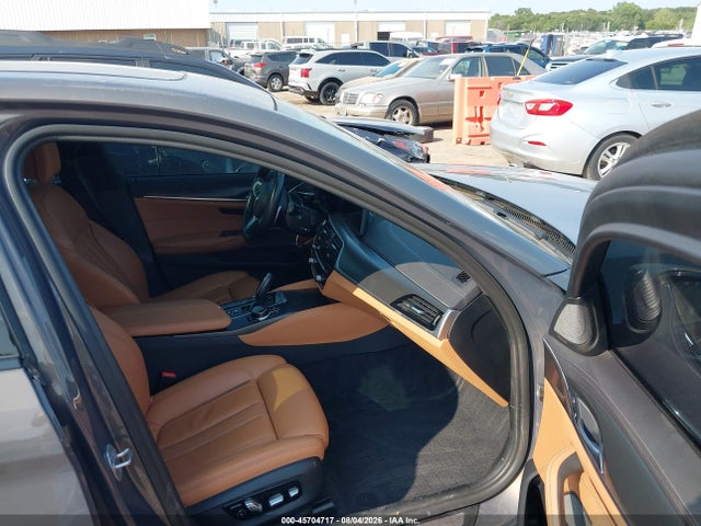 45704717 :رقم المزاد ، WBA13BK08NCJ40224 vin ، 2022 Bmw M550 I Xdrive مزاد بيع