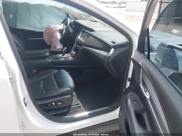 Продажа на аукционе авто 2017 Cadillac Xt5 Luxury, vin: 1GYKNBRS8HZ201432, номер лота: 45704752