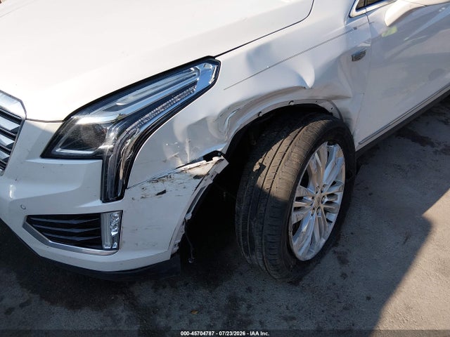 45704787 :رقم المزاد ، 1GYKNERS3JZ240209 vin ، 2018 Cadillac Xt5 Premium Luxury مزاد بيع