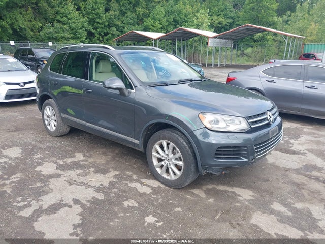 2014 Volkswagen Touareg 3.6l Sport მანქანა იყიდება აუქციონზე, vin: WVGEF9BP0ED001762, აუქციონის ნომერი: 45704797