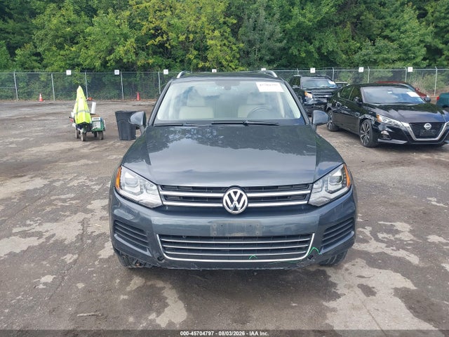 Продаж на аукціоні авто 2014 Volkswagen Touareg 3.6l Sport, vin: WVGEF9BP0ED001762, номер лоту: 45704797