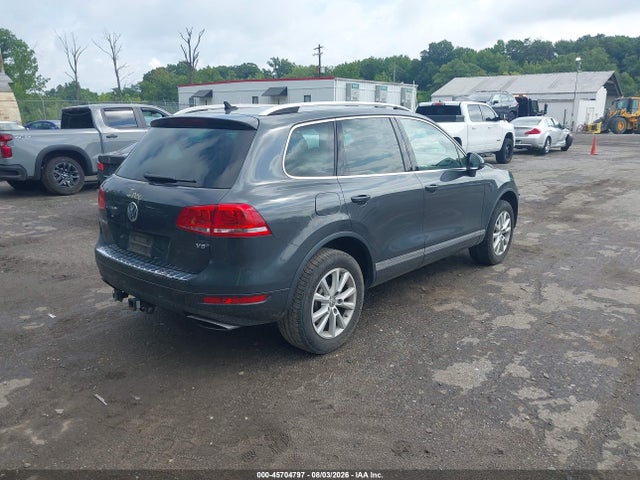 Продаж на аукціоні авто 2014 Volkswagen Touareg 3.6l Sport, vin: WVGEF9BP0ED001762, номер лоту: 45704797