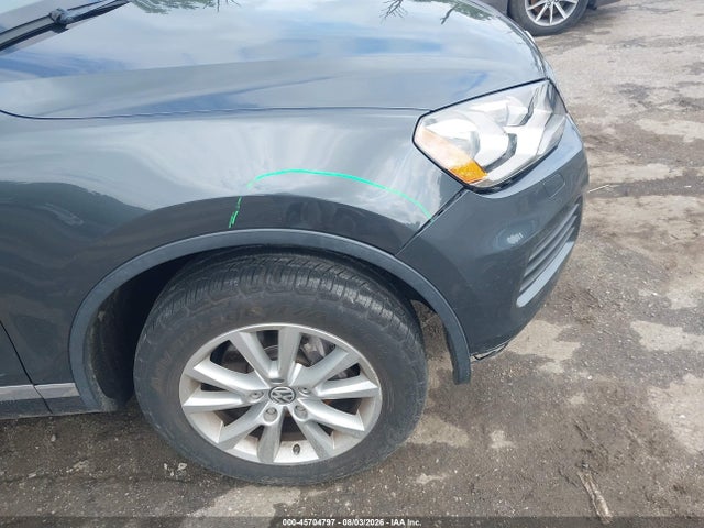 Продаж на аукціоні авто 2014 Volkswagen Touareg 3.6l Sport, vin: WVGEF9BP0ED001762, номер лоту: 45704797