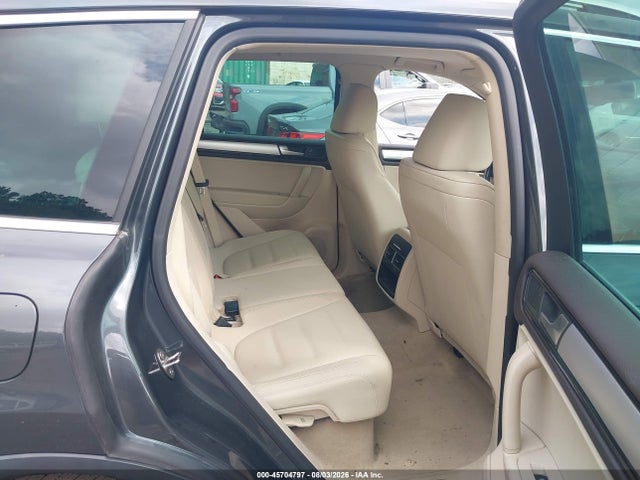 Продаж на аукціоні авто 2014 Volkswagen Touareg 3.6l Sport, vin: WVGEF9BP0ED001762, номер лоту: 45704797