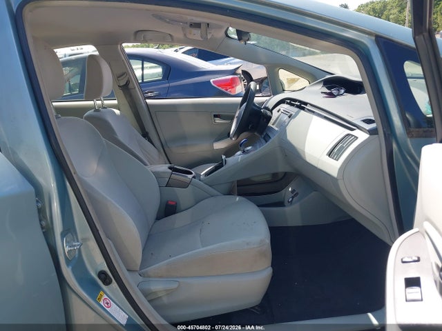 Toyota Prius Three 2014 JTDKN3DU1E1860595 Image 5