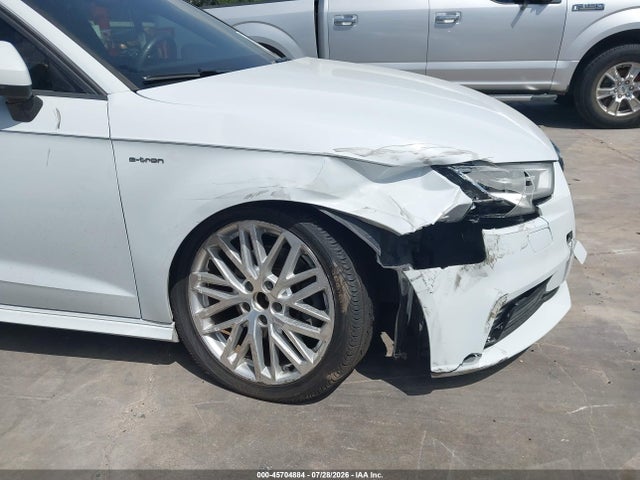 Aukcja sprzedaży 2018 Audi A3 E-tron 1.4t Premium/1.4t Tech Premium, vin: WAUUPBFF6JA063732, numer aukcji: 45704884