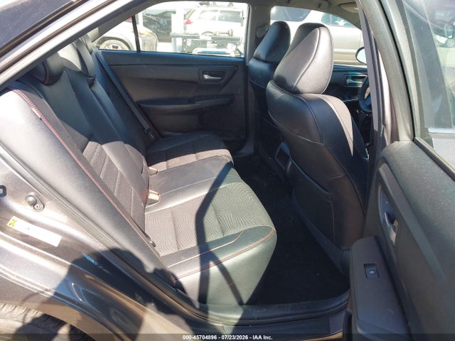 4T1BF1FK3HU697833 Toyota CAMRY SE