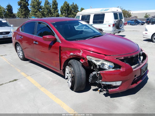 Nissan Altima 2.5/2.5 S/2.5 Sl/2.5 Sv 2015 1N4AL3AP1FN334189 zdjęcie główne