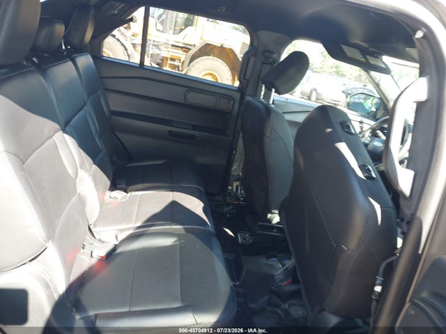 Ford Police Interceptor Utility 2021 1FM5K8AB5MGA33924 Image 8